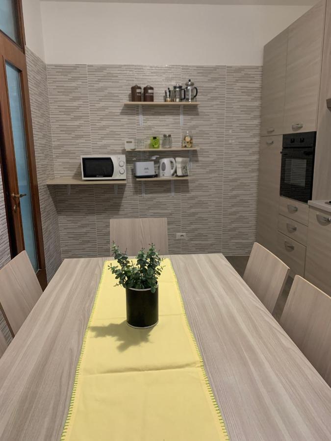 Lario Promenade: Family Friendly Apartment In Como Exterior photo