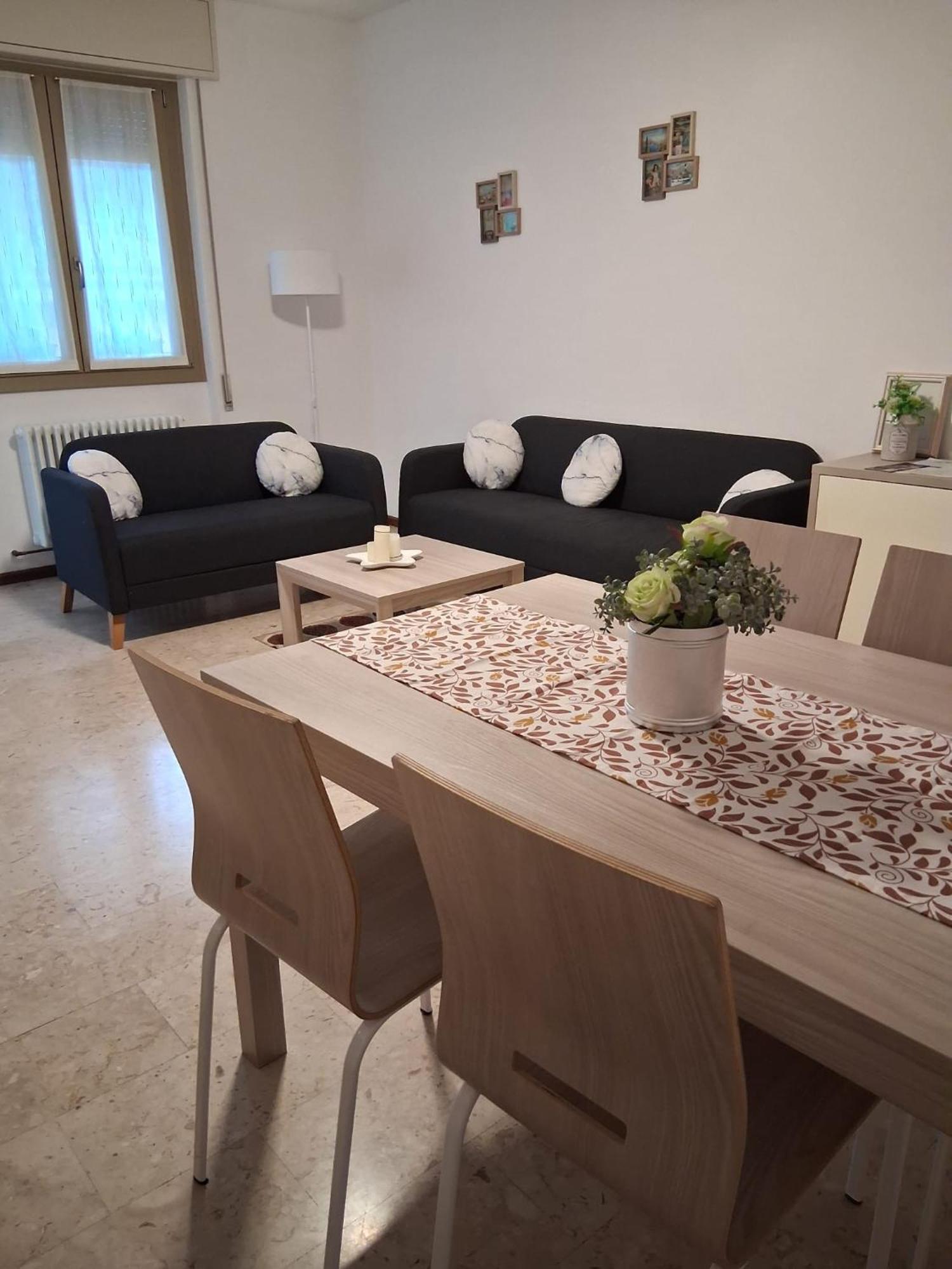 Lario Promenade: Family Friendly Apartment In Como Exterior photo